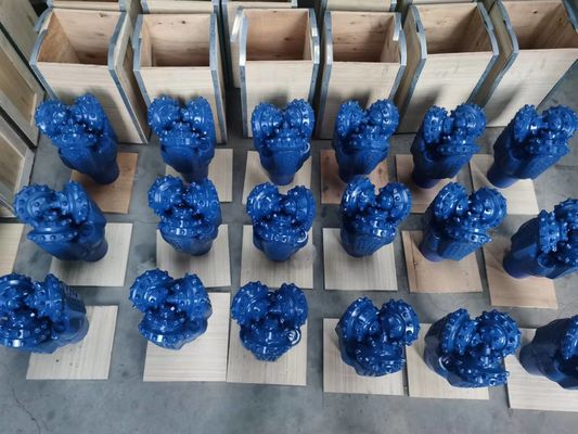 7.5inch 71/2&quot; Gummitragende Siegelart Zoll Tci dreikegeligen Stückchen-IADC 537
