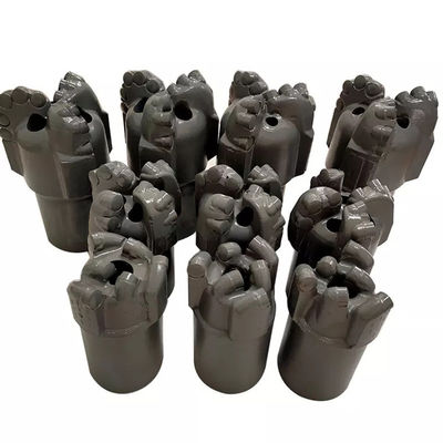 Ölquelle Diamond Pdc Drill Bit 4 Wing High Impact Toughness